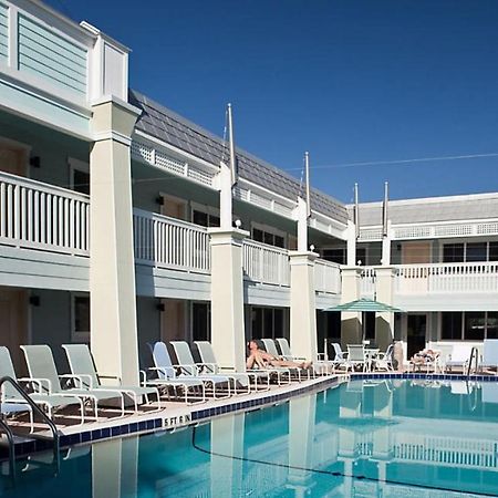 Resort Sixty-Six 홈즈비치 외부 사진